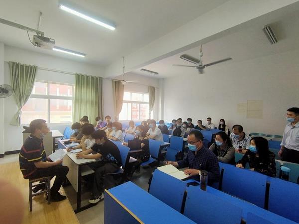 a20d895dbdd5489589a080fea130cbb1.jpg
