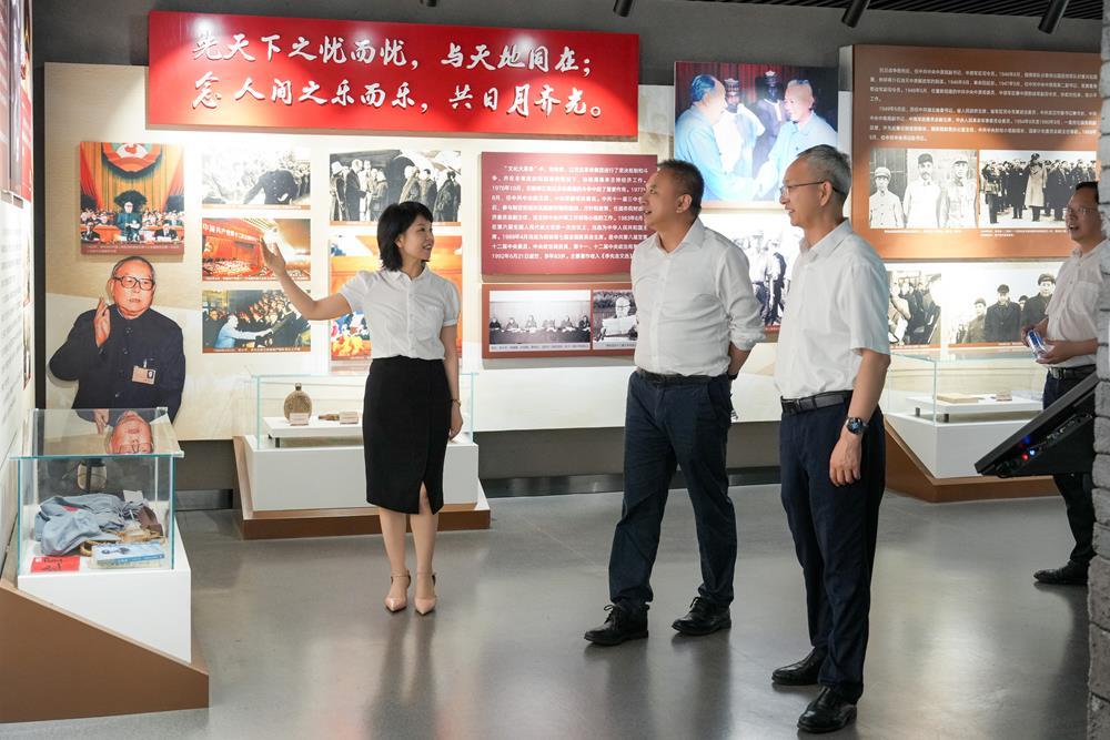 0ca28002a1bb45498edb0607b92abe17.jpg